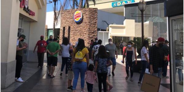 Cambian restricciones de capacidad en lugares públicos en Baja California con cambio a semáforo Amarillo