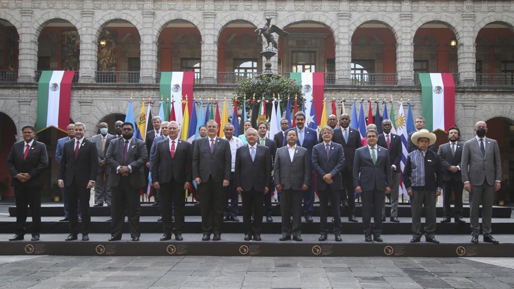 Críticas a OEA y a presencia de Maduro marcan cumbre CELAC