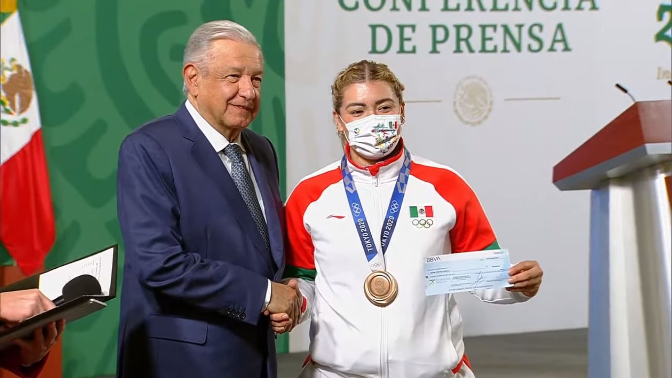 Gobierno de Bonilla no le ha pagado a Aremi Fuentes, ganadora de medalla olímpica