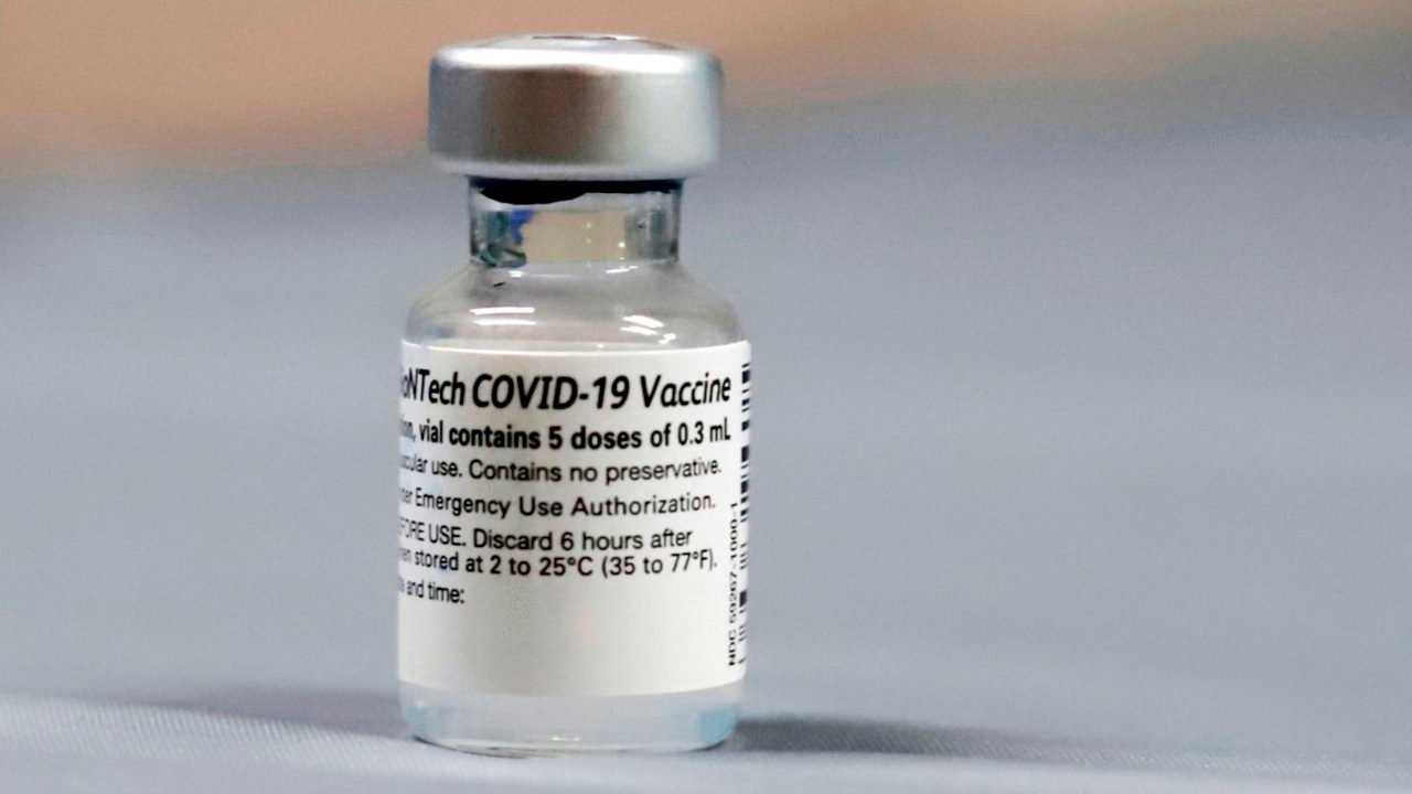 Vacunas Pfizer para niños de 12 a 17 años llegan a Baja California