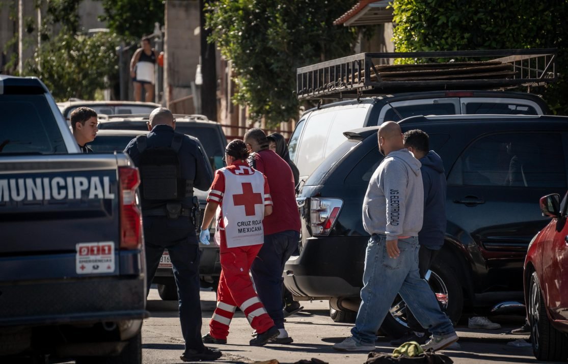 Policía resguarda escena tras ataque armado en colonia Ignacio Ramírez