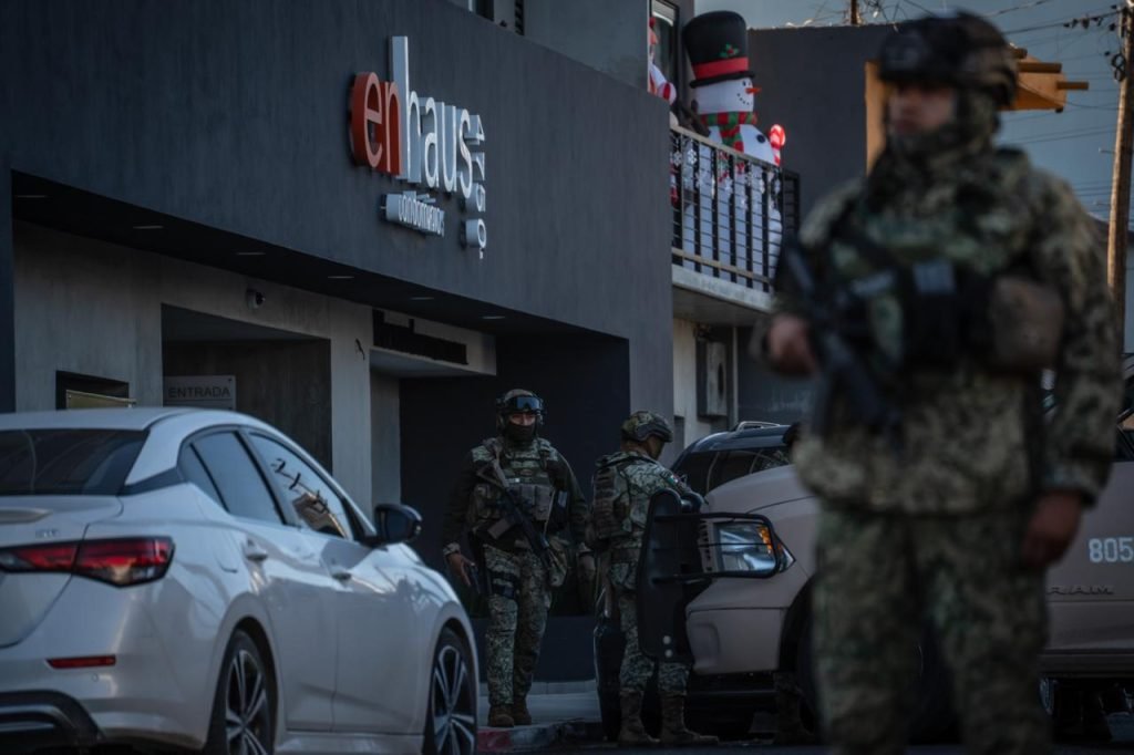 Operativo en Tijuana detienen a líder de los Beltrán Leyva en La Mesa.