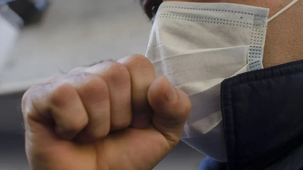 Personal médico atiende caso de influenza H3N2 en México tras confirmación del INER.